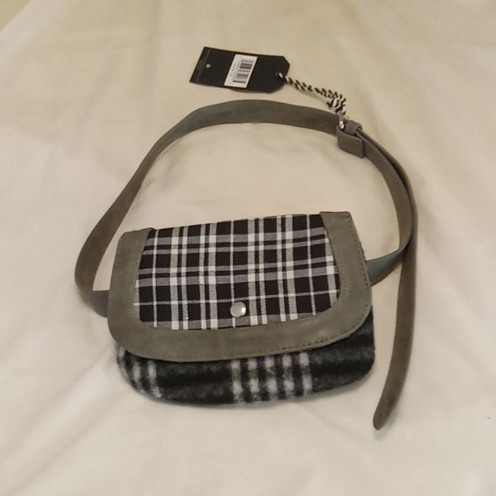 NWT Twig&Arrow Flannel Plaid Belt Bag. Adjustable.